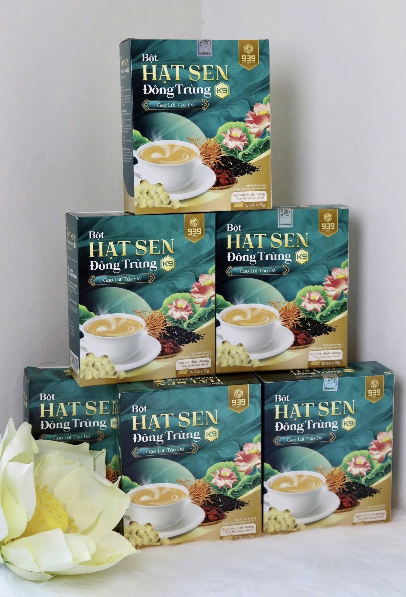 Bí mật không ngờ từ Bột hạt sen đông trùng K9